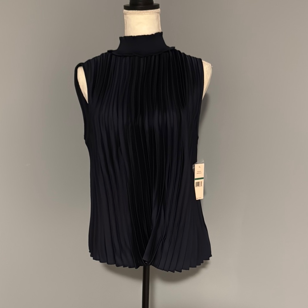 NWT Elegant Navy Sleeveless Top